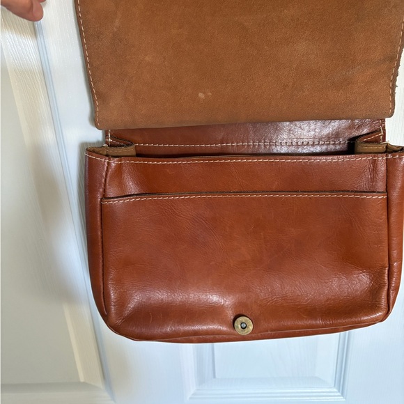 Patricia Nash London Crossbody Saddle Bag - Picture 3 of 4